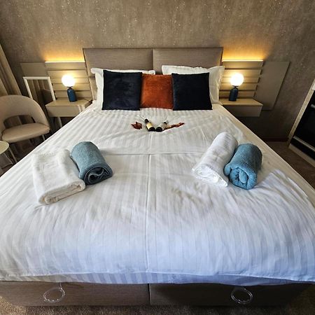 Agape Apartment Podgorica Luaran gambar
