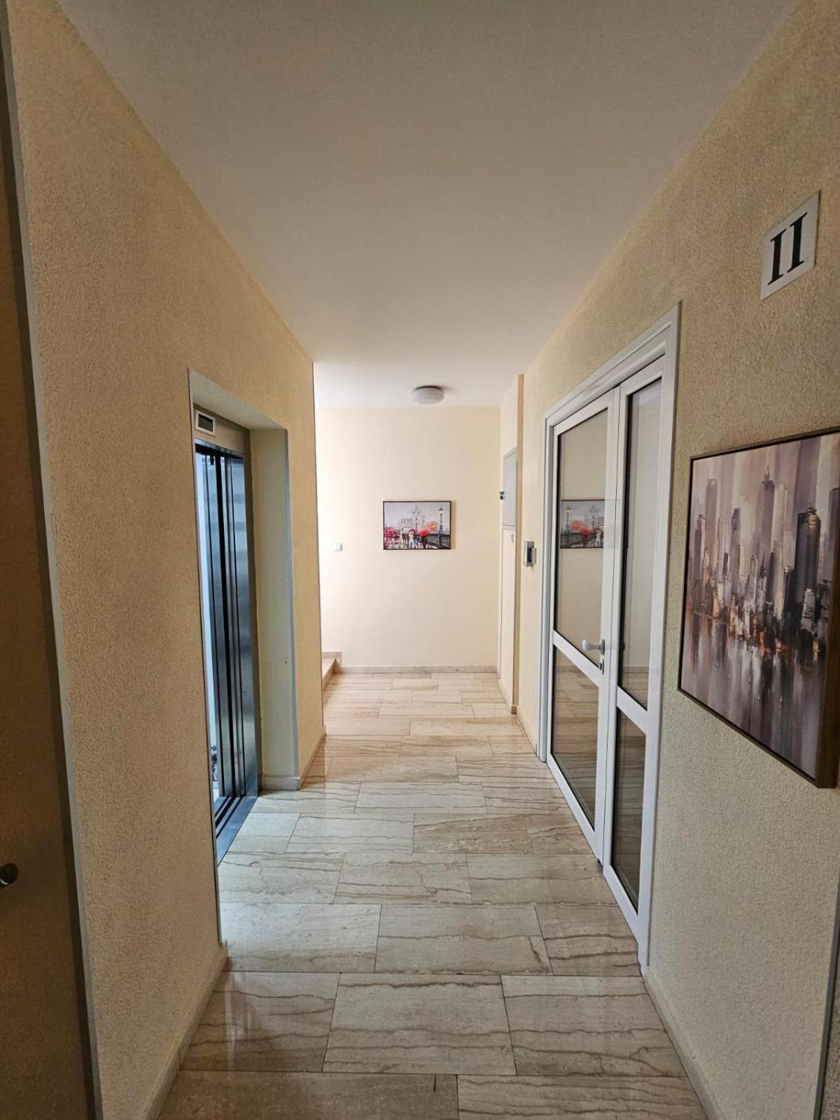 Agape Apartment Podgorica Luaran gambar
